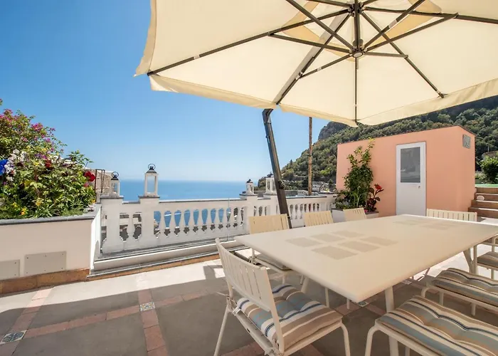 Villa Tesoro