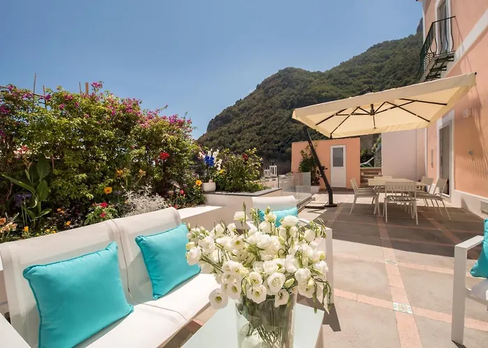 Villa Tesoro